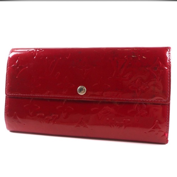 Authentic vernis Louis Vuitton wallet - Picture 1 of 6